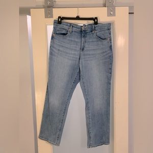 Universal Thread High rise slim straight jeans